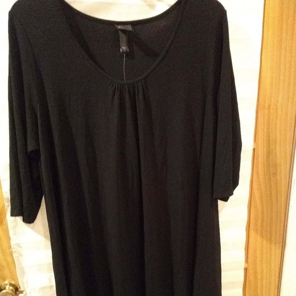 NWT black Eileen Fisher tunic with 3/4/ sleeves